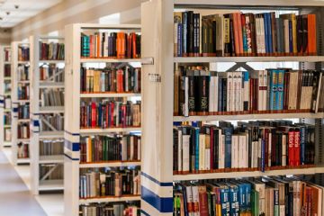 Pubblicazione elenco delle unità librarie scartate a pubblica disposizione.